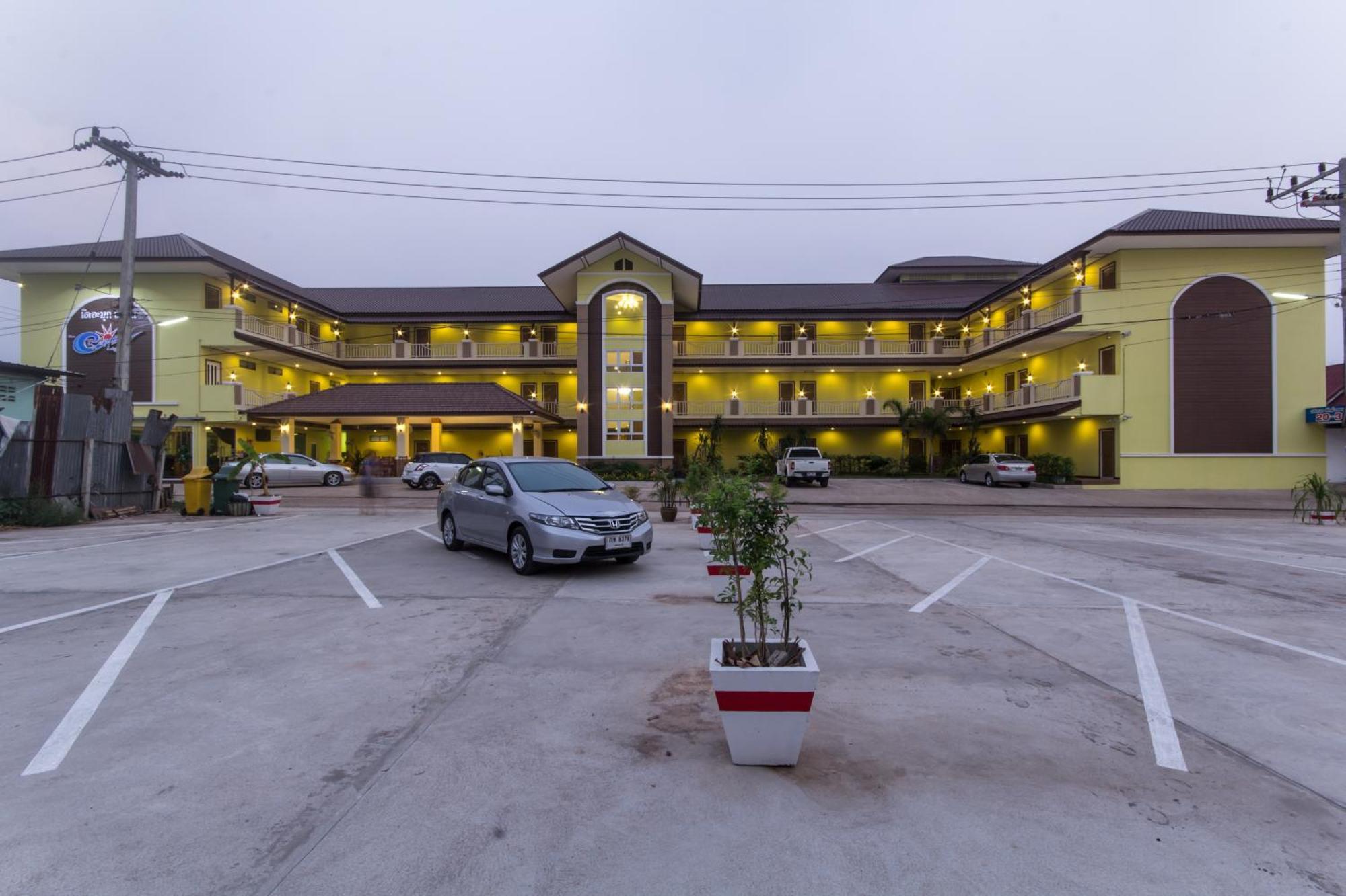 Hotel The Muk Lagoon Mukdahan Esterno foto